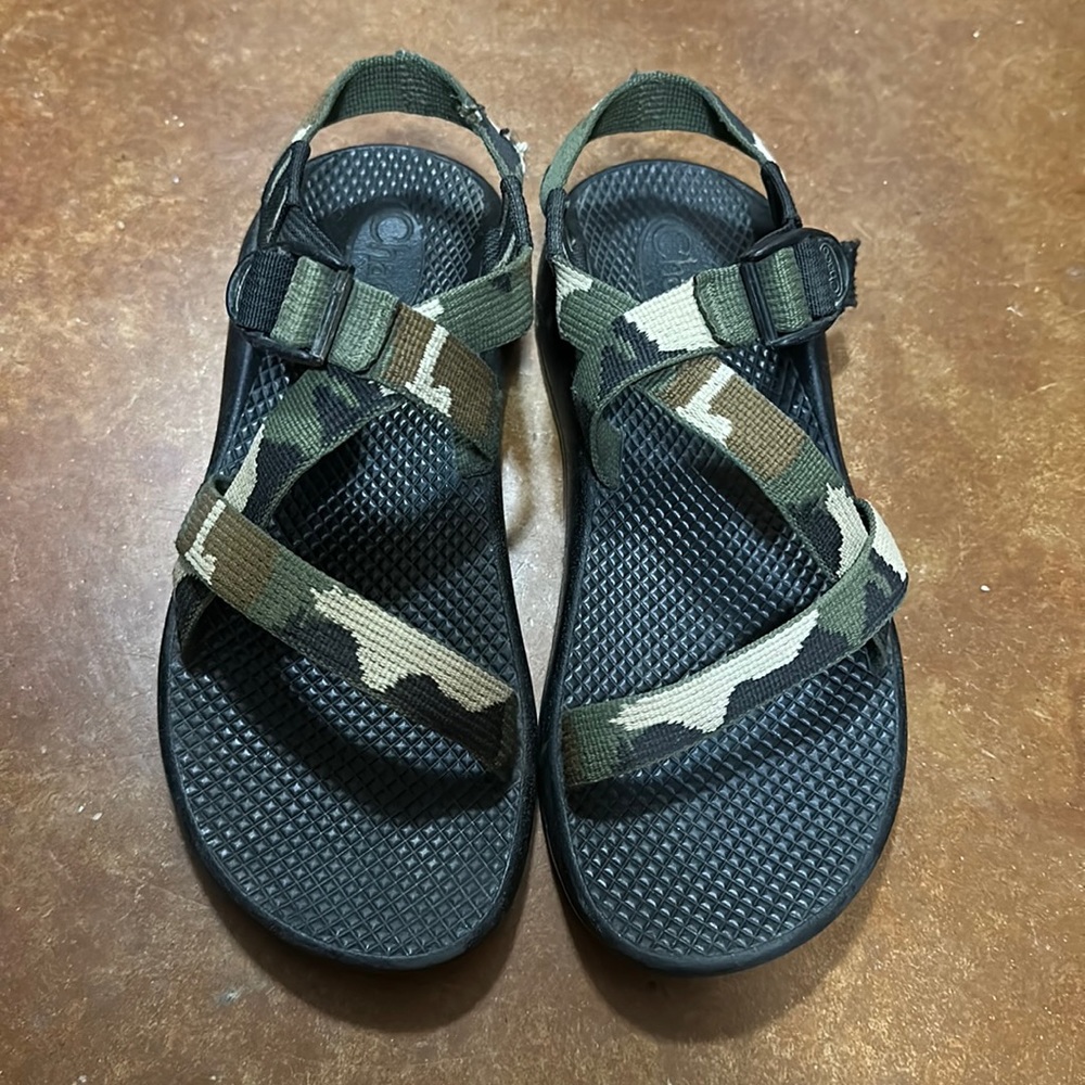 Camo chaco sandals